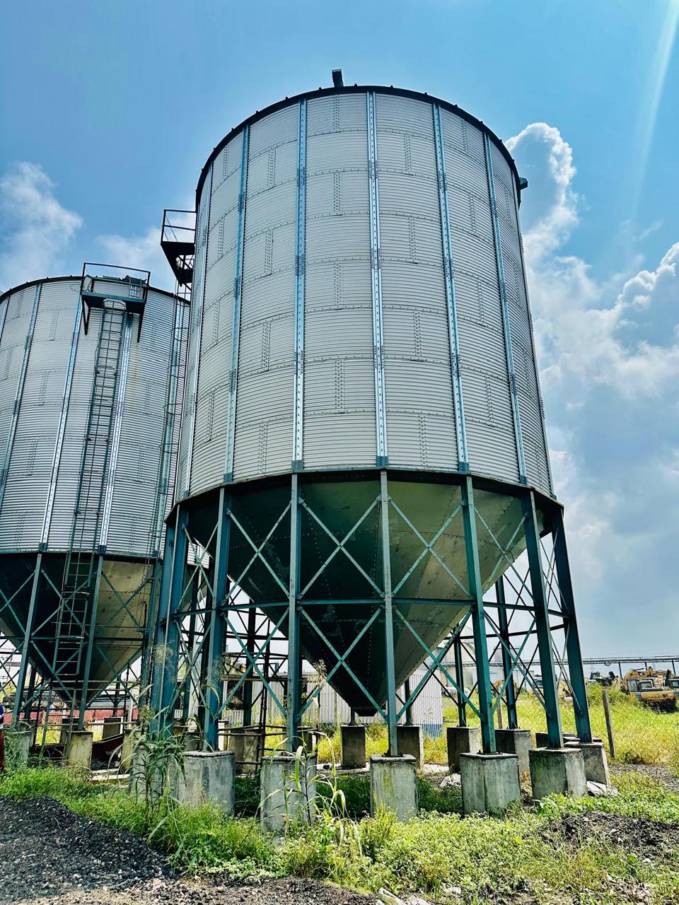 Hopper silo and Elevator 4